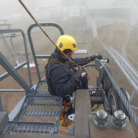 Evacuation from Cableways 