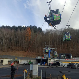 Evacuation from Cableways 